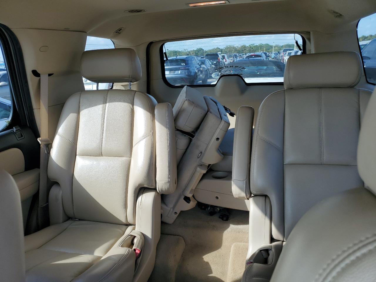 2007 Chevrolet Tahoe VIN 1GNFC13J47R227085 Copart auction photo, water/flood damage thumbnail 10