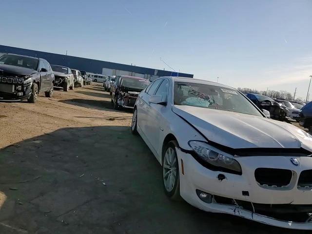 2013 BMW 5er VIN WBAXH5C51DD107260 Copart auction photo, front end damage thumbnail 11