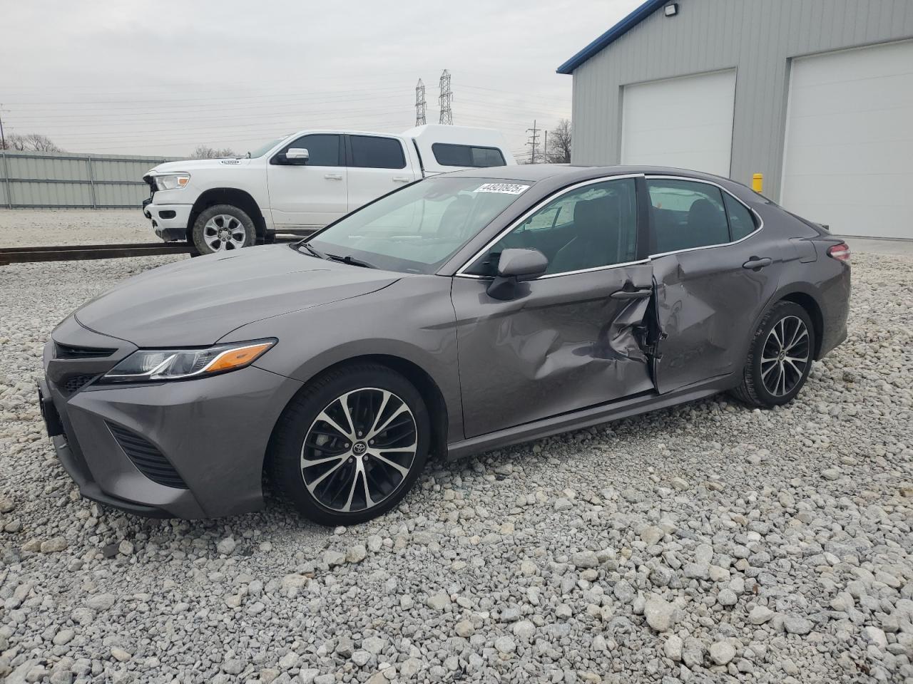 2020 Toyota Camry VIN 4T1G11AK5LU915405