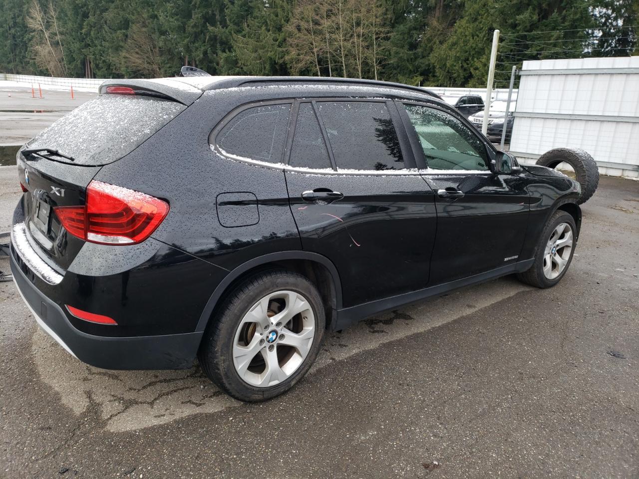 2014 BMW X1 VIN WBAVM1C53EVW47863 Copart auction photo, front end damage thumbnail 3
