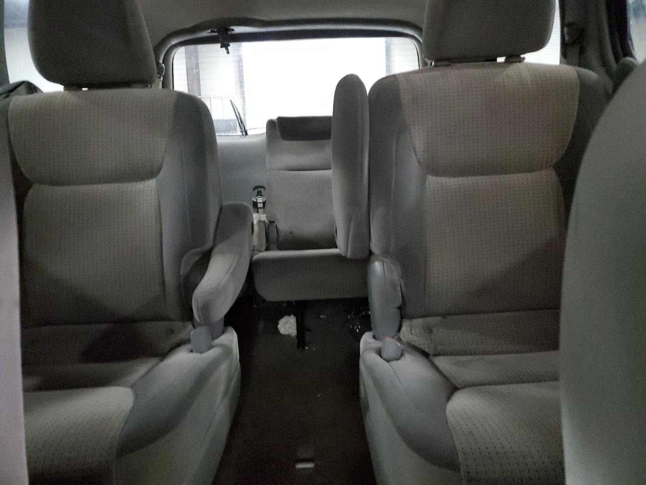 2010 Toyota Sienna VIN 5TDKK4CC5AS309719 Copart auction photo, rear end damage thumbnail 10