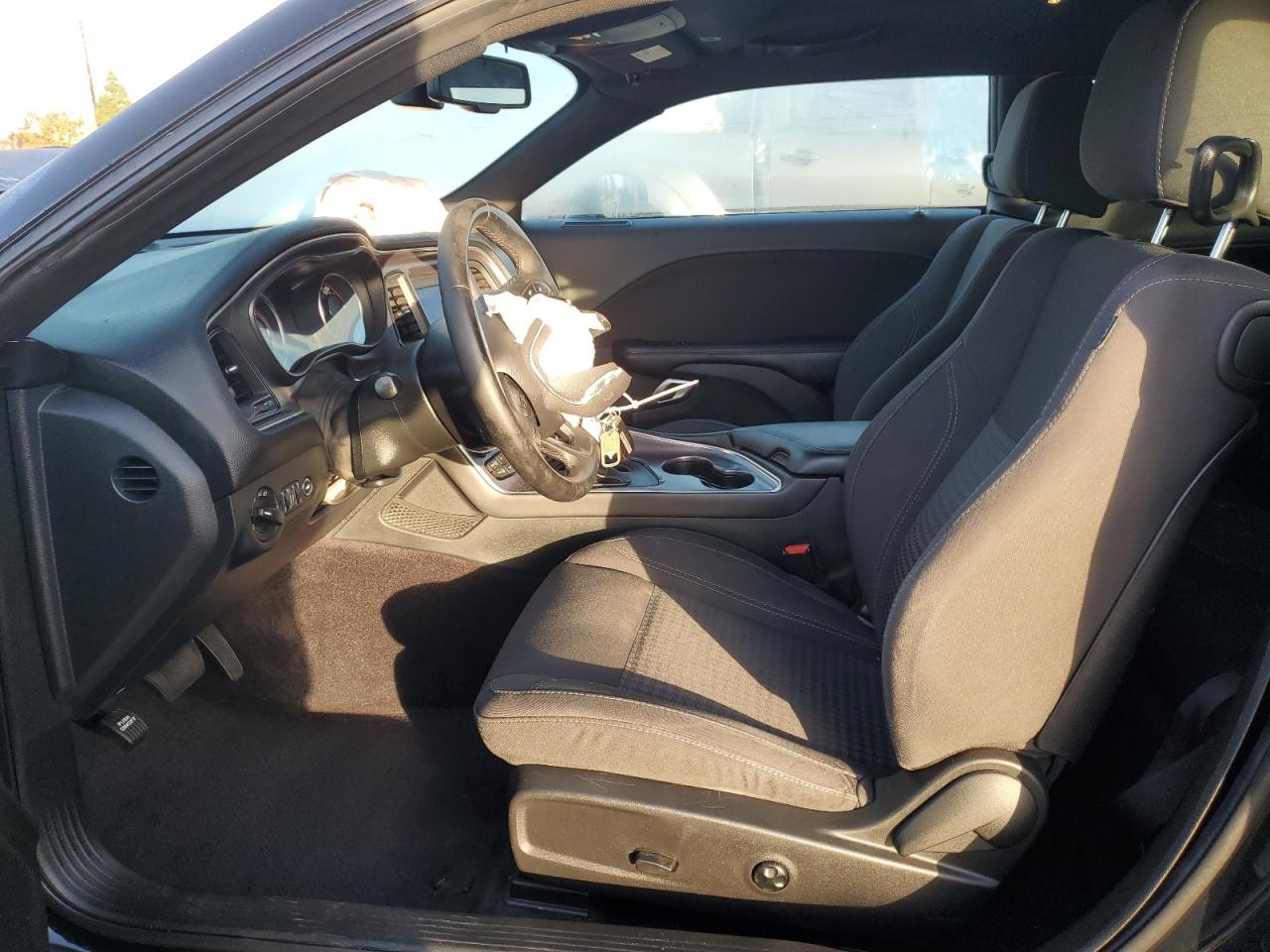 2018 Dodge Challenger VIN 2C3CDZAG0JH262815 Copart auction photo, front end / side damage thumbnail 8