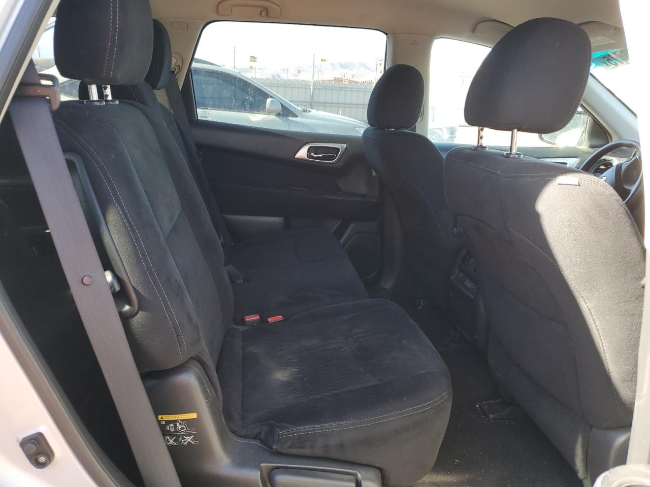 2015 Nissan Pathfinder VIN 5N1AR2MM3FC659597 Copart auction photo, front end / undercarriage damage thumbnail 11