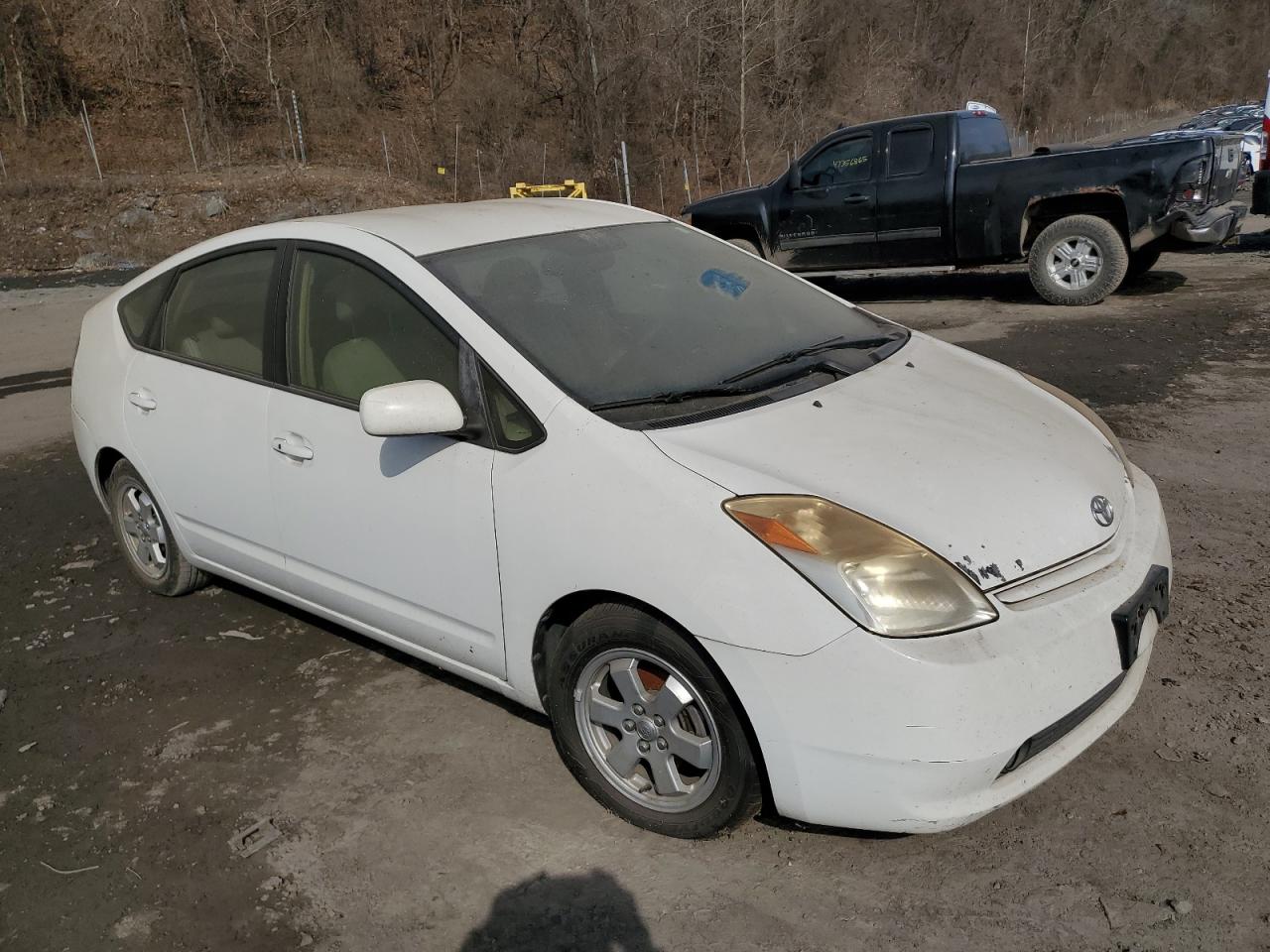 2005 Toyota Prius VIN JTDKB20U653038520 Copart auction photo, minor dent/scratches damage thumbnail 4