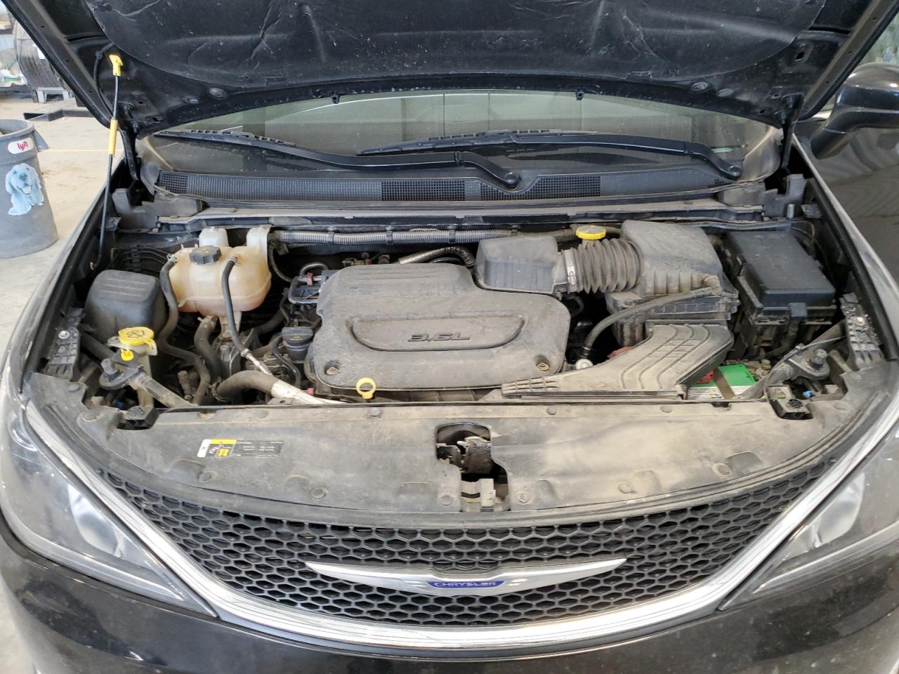 2017 Chrysler Pacifica VIN 2C4RC1BG9HR613007 Copart auction photo, hail damage thumbnail 12