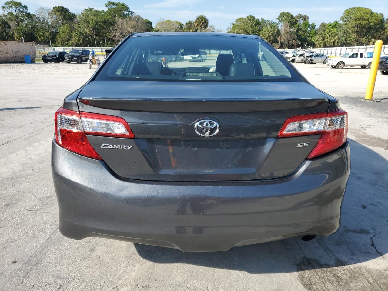 2013 Toyota Camry VIN 4T1BF1FK7DU212149 Copart auction photo, front end / minor dent/scratches damage thumbnail 6