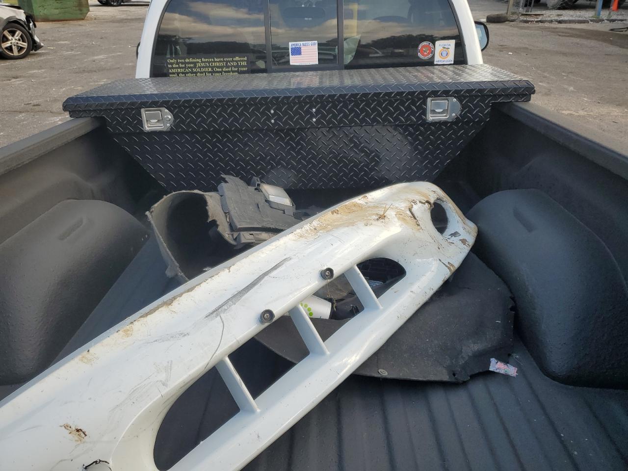 2000 Dodge Dakota VIN 1B7FL26X2YS736990 Copart auction photo, side / front end damage thumbnail 10
