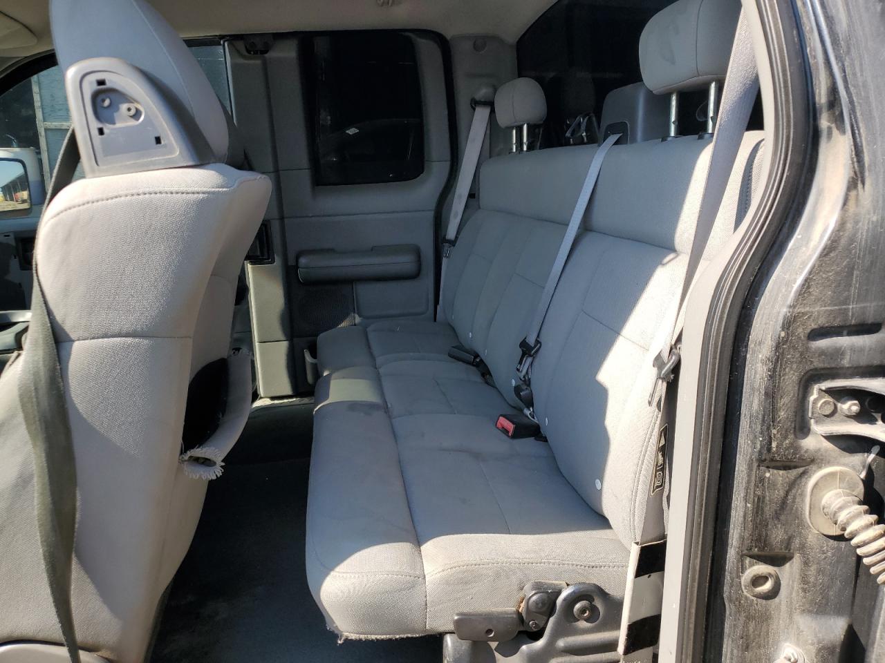 2004 Ford F-150 VIN 1FTRX12W94NA29967 Copart auction photo, front end damage thumbnail 10