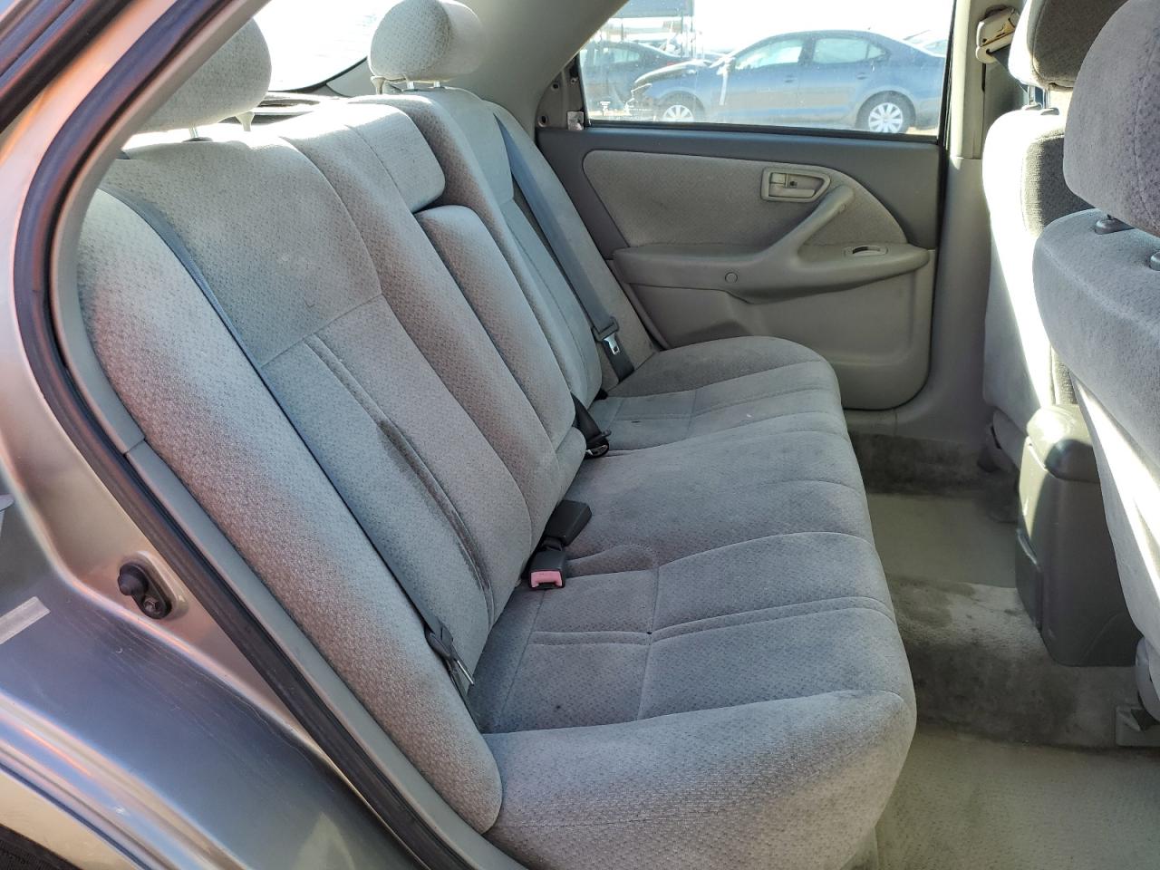 2000 Toyota Camry VIN 4T1BG22K1YU636098 Copart auction photo, front end / minor dent/scratches damage thumbnail 10