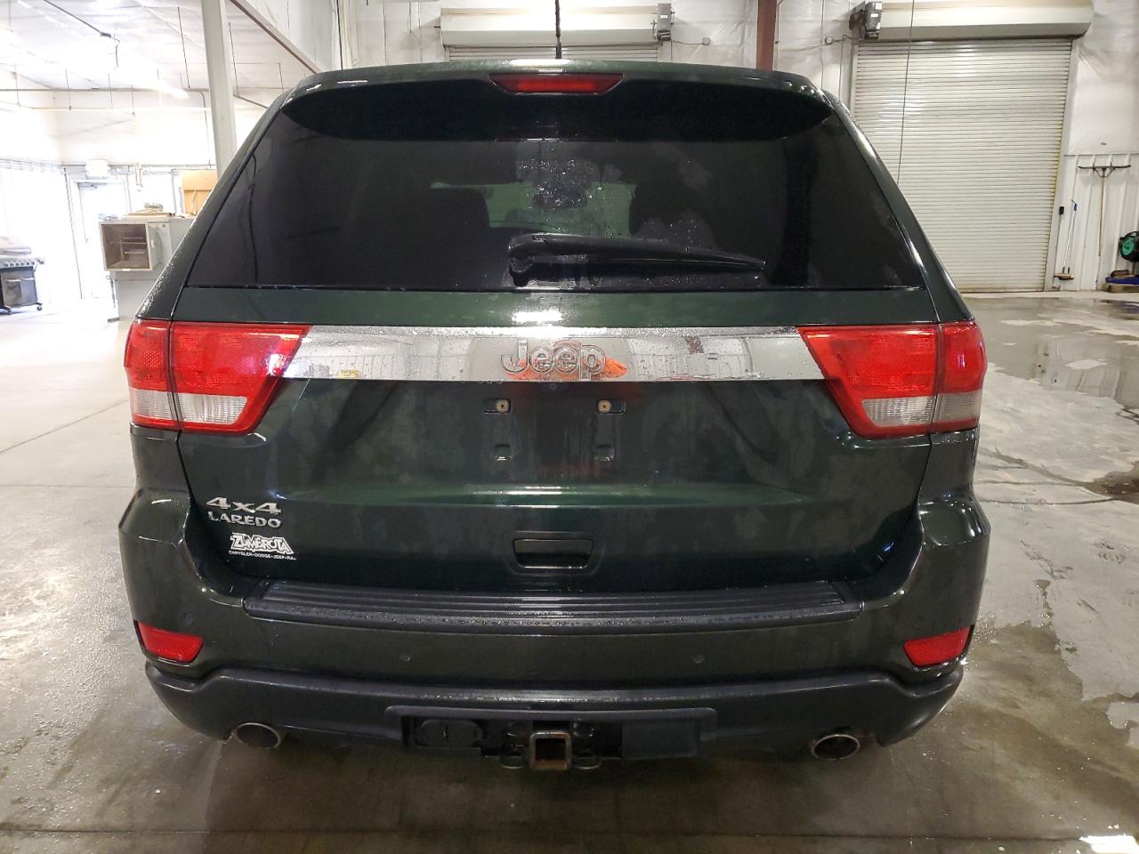 2011 Jeep Grand Cherokee VIN 1J4RR4GT3BC736981 Copart auction photo, front end / side damage thumbnail 6
