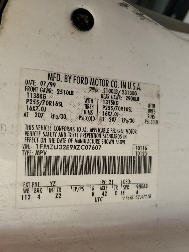 1999 Ford Explorer VIN 1FMZU32E9XZC07607 Copart auction photo, rear end damage thumbnail 13