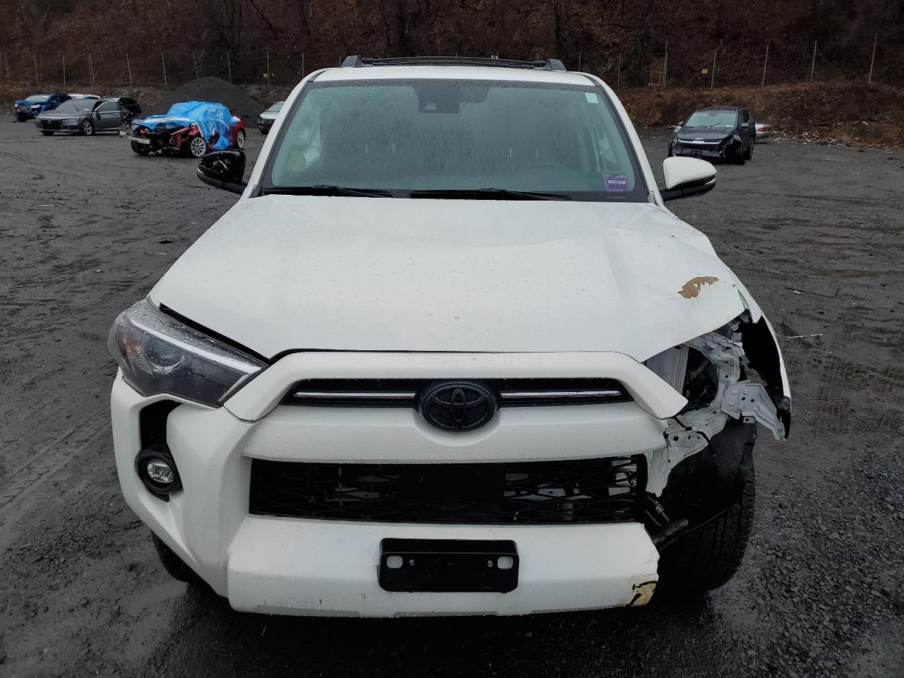 2023 Toyota 4Runner VIN JTENU5JR4P6145940 Copart auction photo, front end / minor dent/scratches damage thumbnail 5
