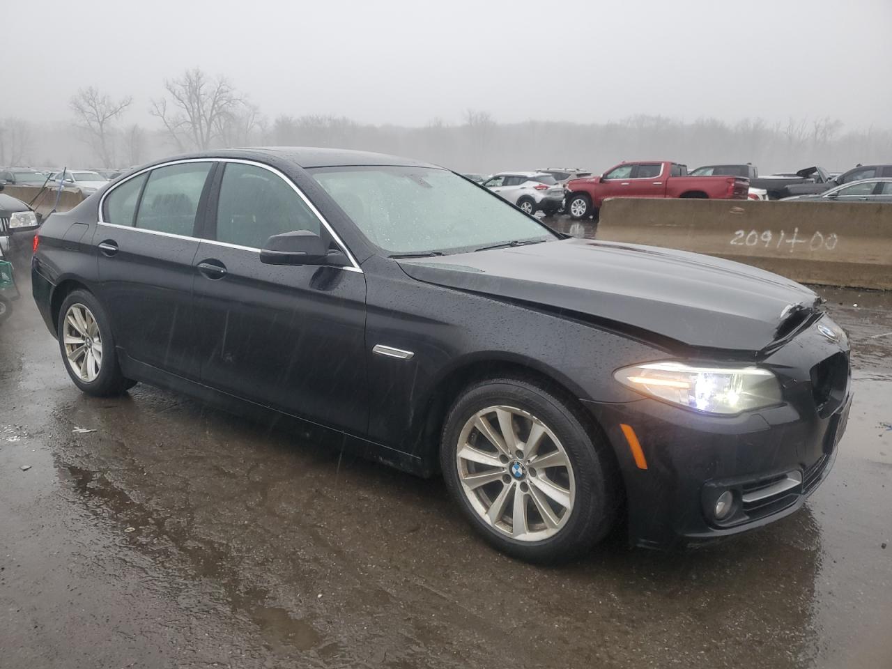 2016 BMW 5er VIN WBA5A7C59GG144552 Copart auction photo, front end / minor dent/scratches damage thumbnail 4