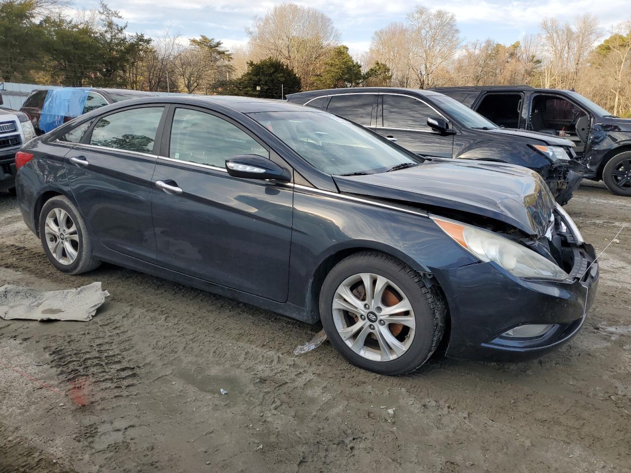2011 Hyundai Sonata VIN 5NPEC4AC7BH060893 Copart auction photo, front end damage thumbnail 4