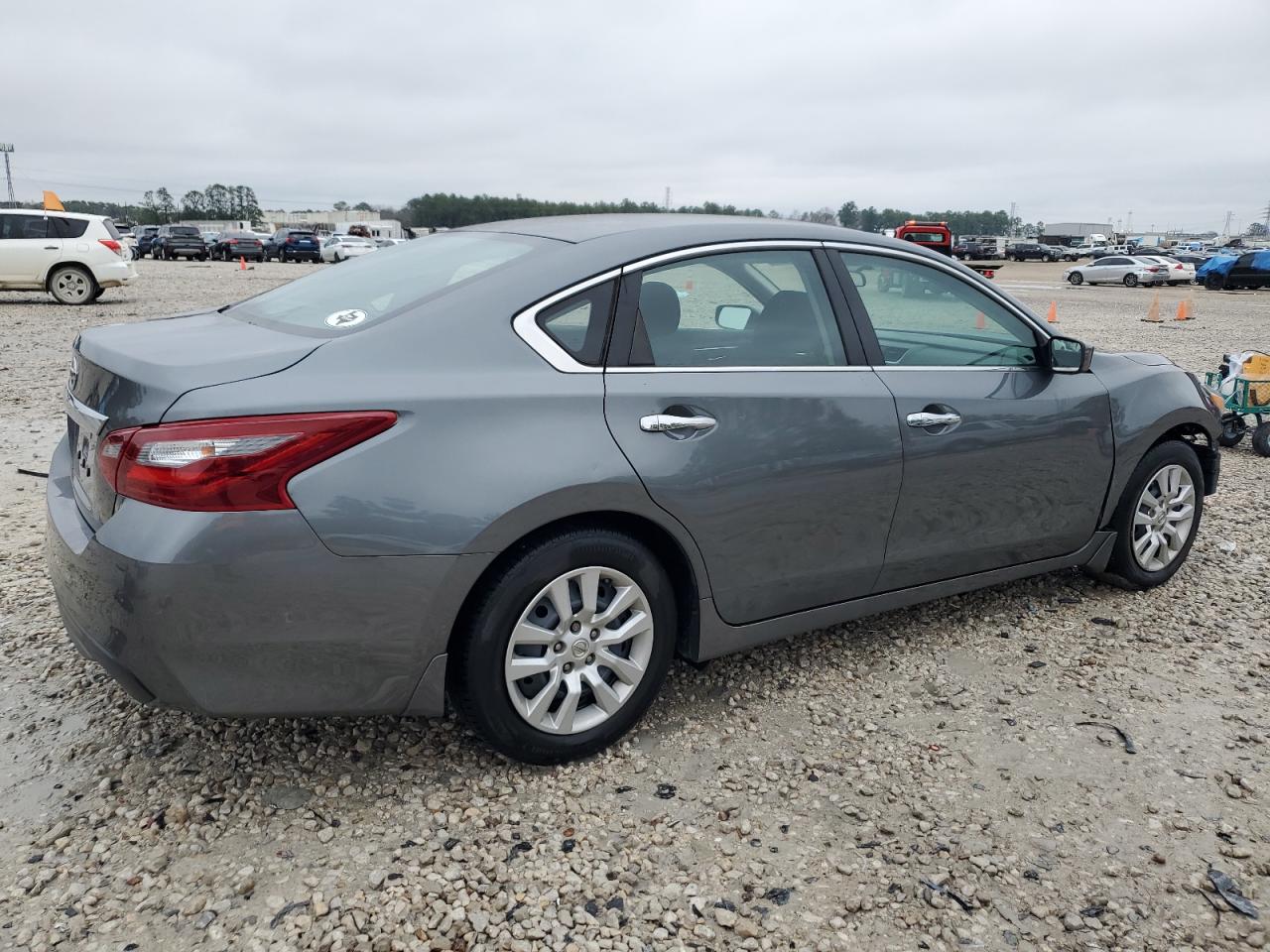 2018 Nissan Altima VIN 1N4AL3AP7JC471982 Copart auction photo, front end / minor dent/scratches damage thumbnail 3