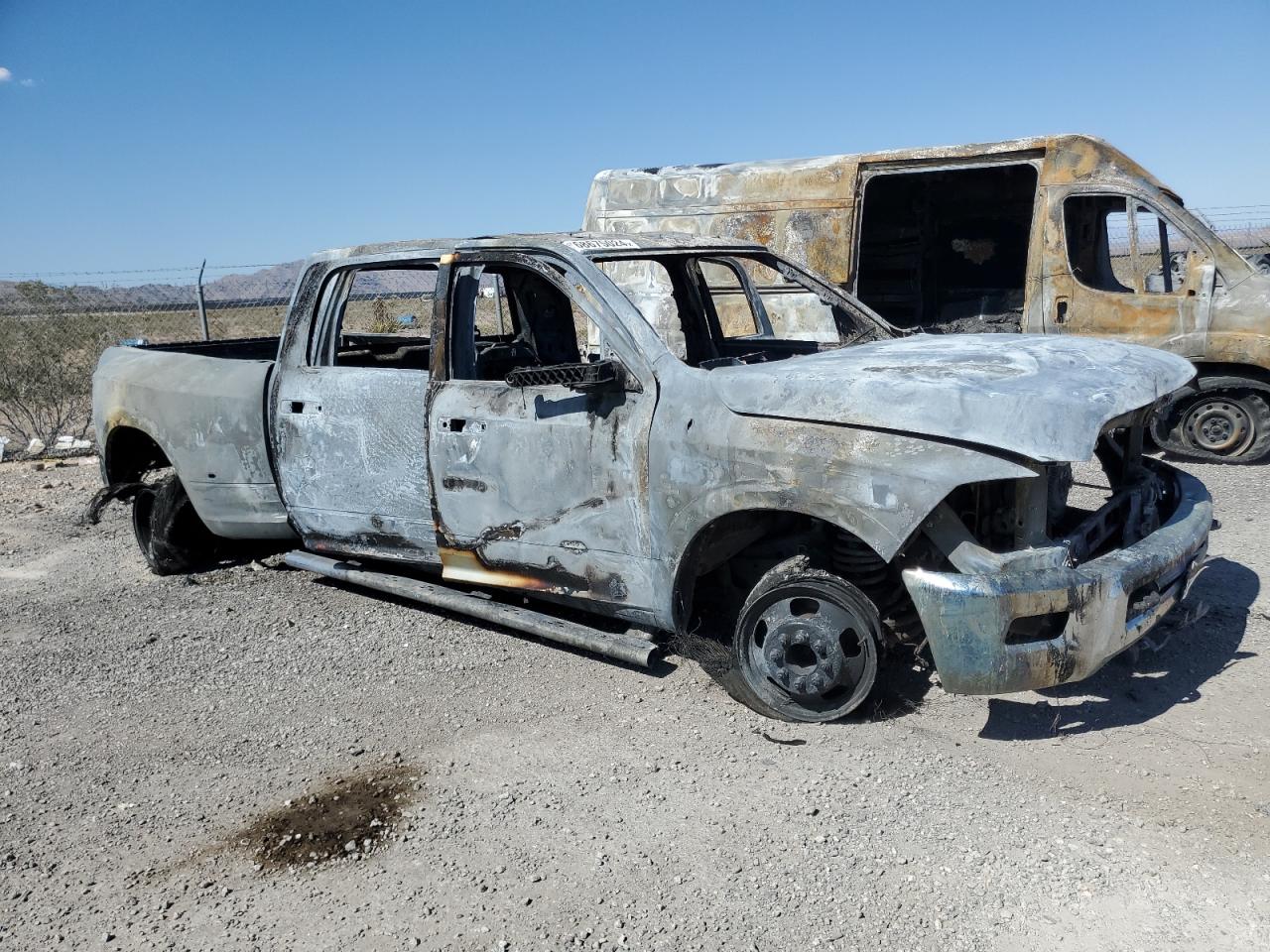 2010 Dodge RAM VIN 3D73Y4HL0AG142783 Copart auction photo, burn damage thumbnail 4