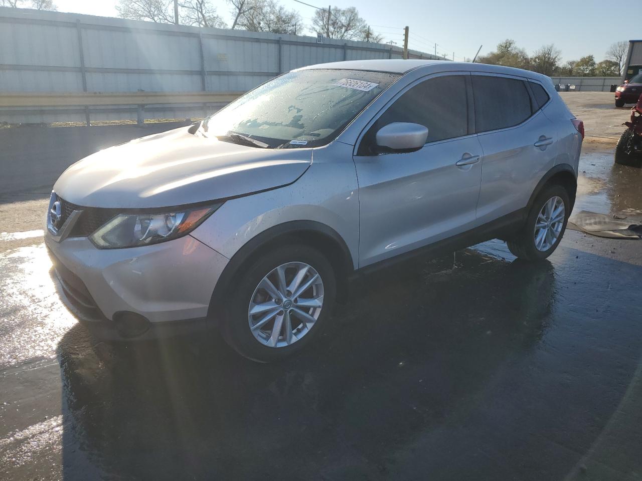 2017 Nissan Rogue VIN JN1BJ1CP0HW025688