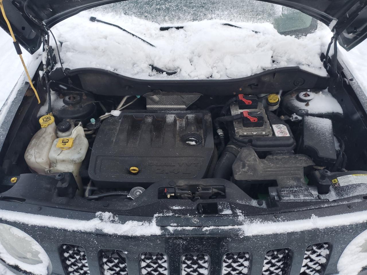 2013 Jeep Liberty (Patriot) VIN 1C4NJPFB6DD223548 Copart auction photo, side / minor dent/scratches damage thumbnail 12