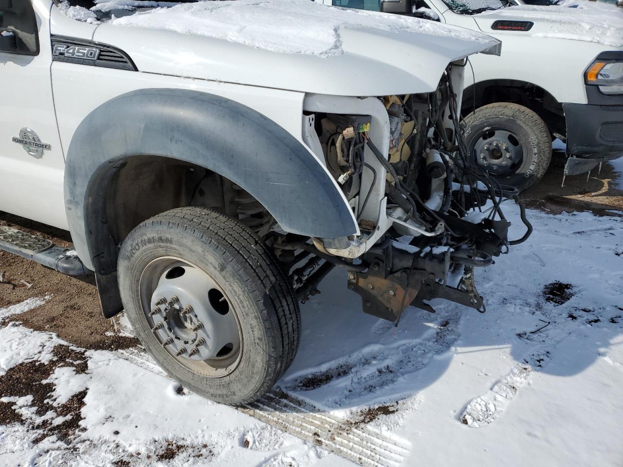 2016 Ford F450 VIN 1FDUF4HT4GEA04163 Copart auction photo, front end damage thumbnail 9