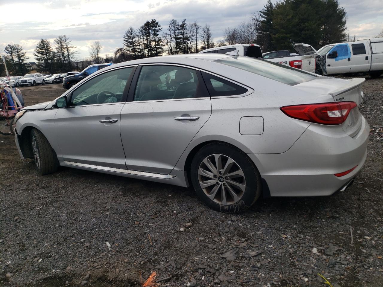2015 Hyundai Sonata VIN 5NPE34AF4FH223080 Copart auction photo, front end / minor dent/scratches damage thumbnail 2