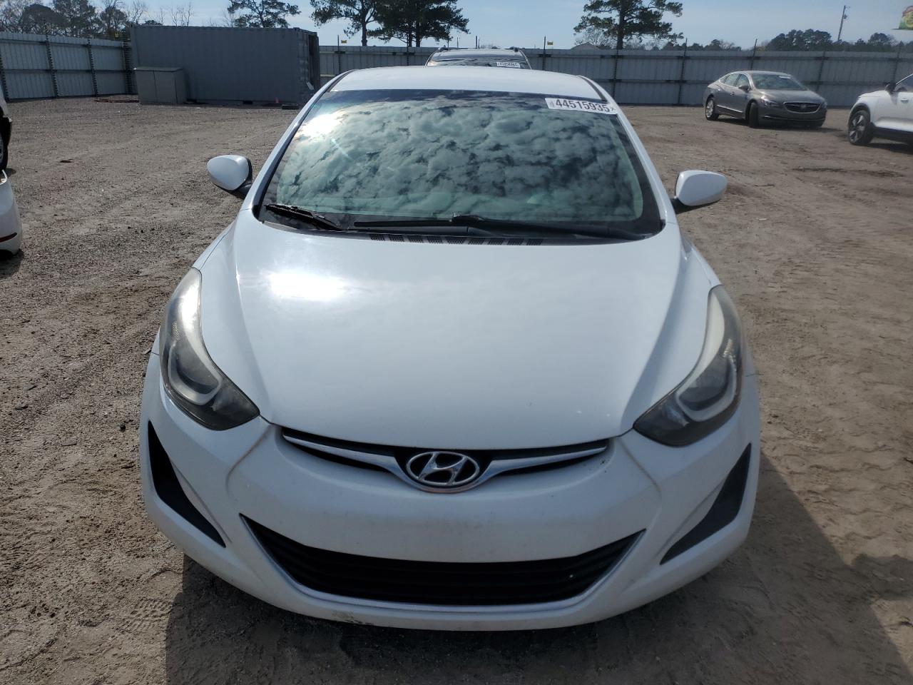 2015 Hyundai Elantra VIN 5NPDH4AEXFH593258 Copart auction photo, rear end damage thumbnail 5