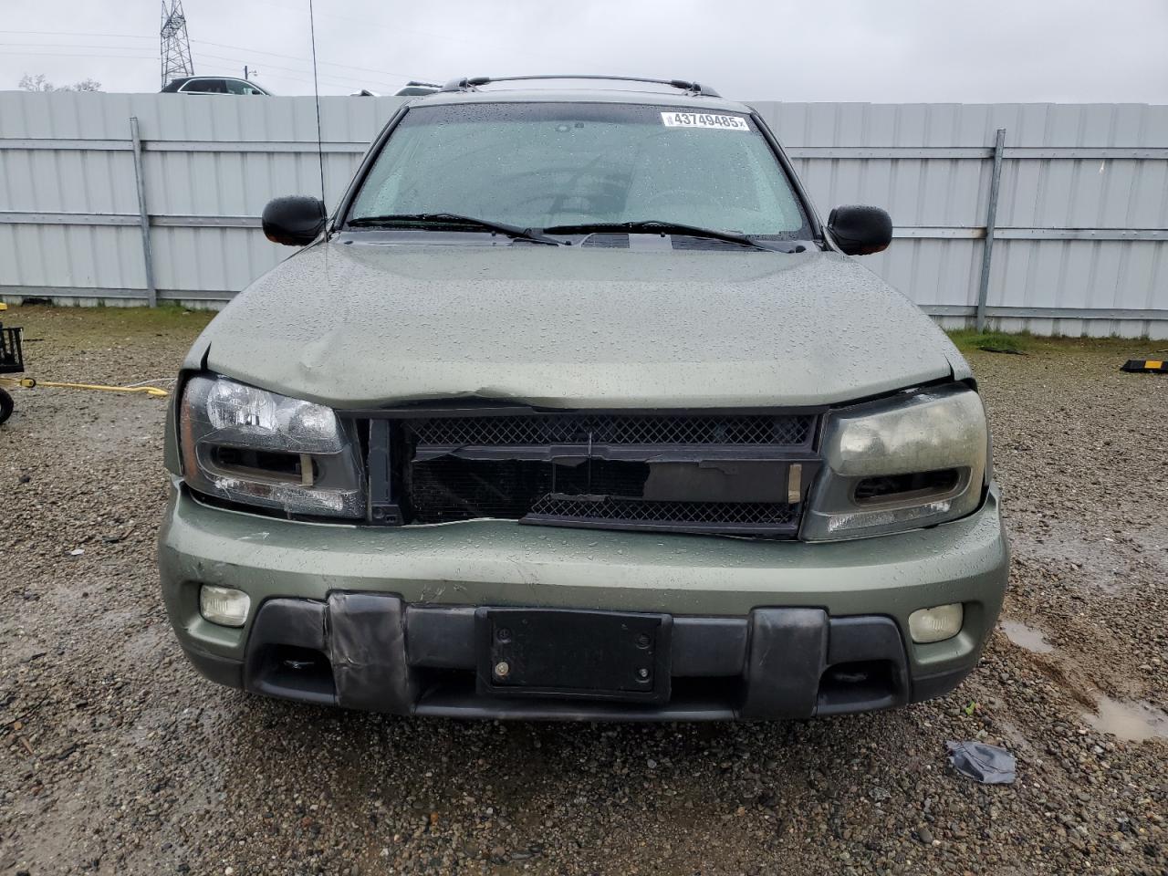 2003 Chevrolet TrailBlazer VIN 1GNET16S436219239 Copart auction photo, front end damage thumbnail 5
