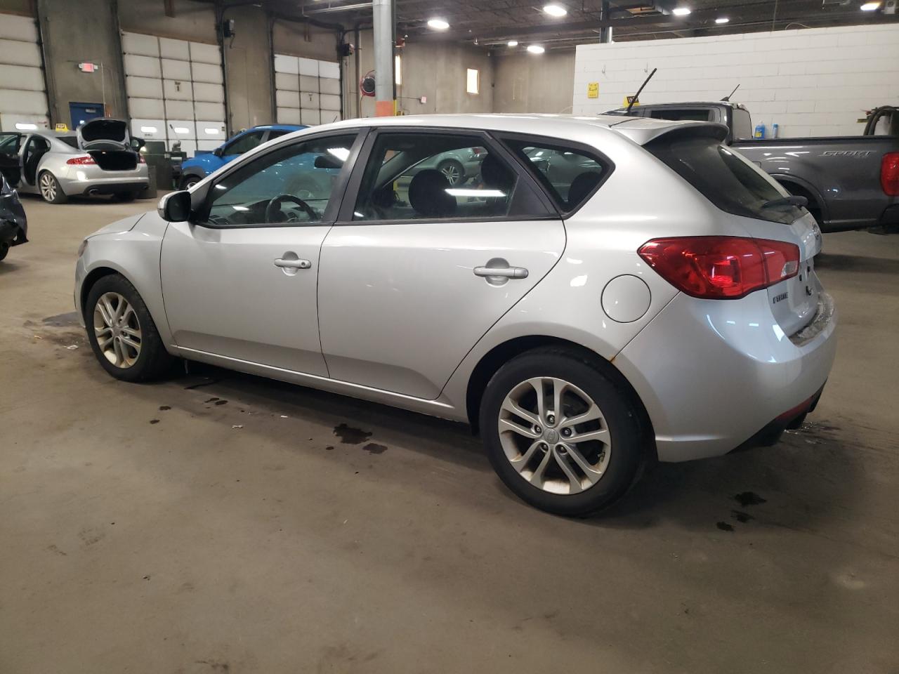 2011 KIA Forte VIN KNAFU5A27C5476245 Copart auction photo, all over damage thumbnail 2