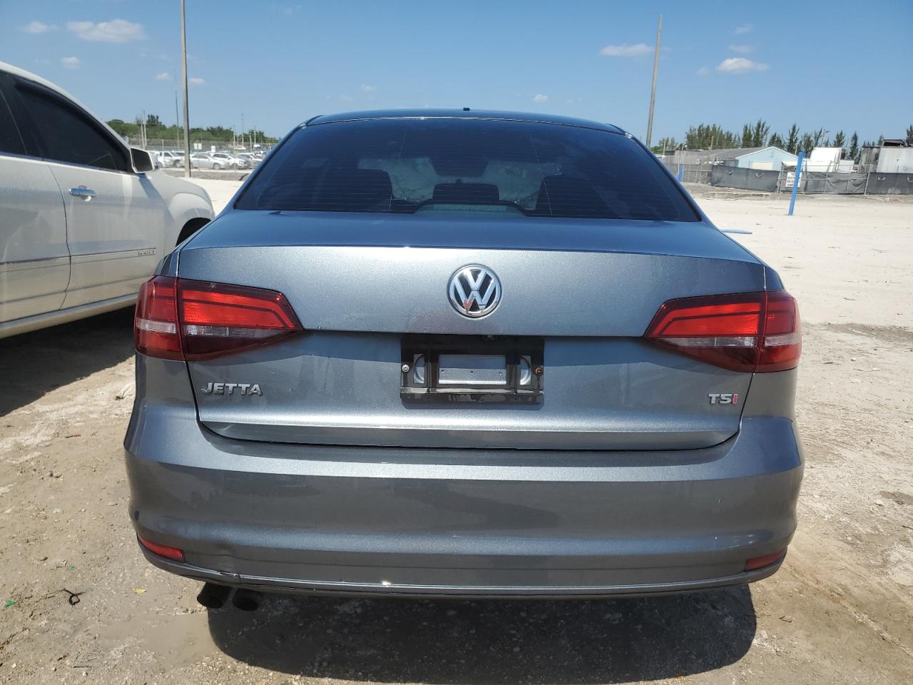 2017 Volkswagen Jetta VIN 3VW2B7AJ1HM238559 Copart auction photo, front end / mechanical damage thumbnail 6