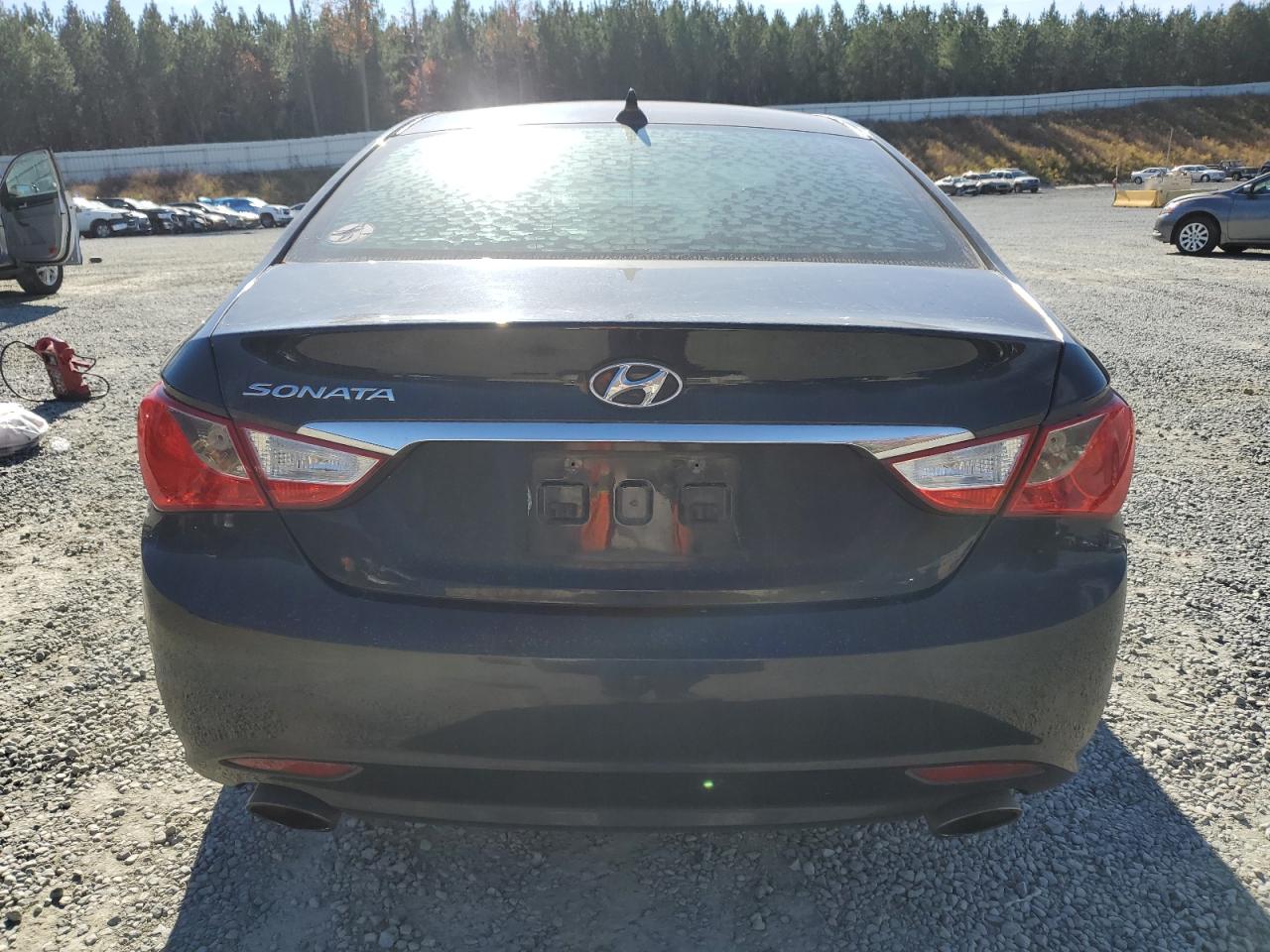 2011 Hyundai Sonata VIN 5NPEC4AC2BH258667 Copart auction photo, side damage thumbnail 6