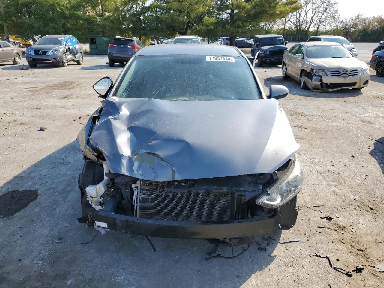 2018 Hyundai Elantra VIN 5NPD84LF9JH269555 Copart auction photo, front end damage thumbnail 5