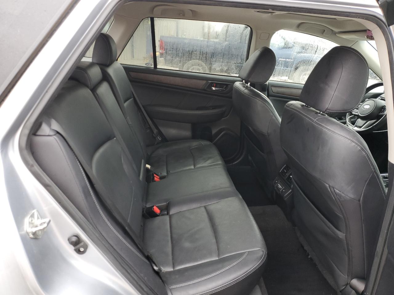 2018 Subaru Outback VIN 4S4BSANC2J3250377 Copart auction photo, rear end damage thumbnail 11