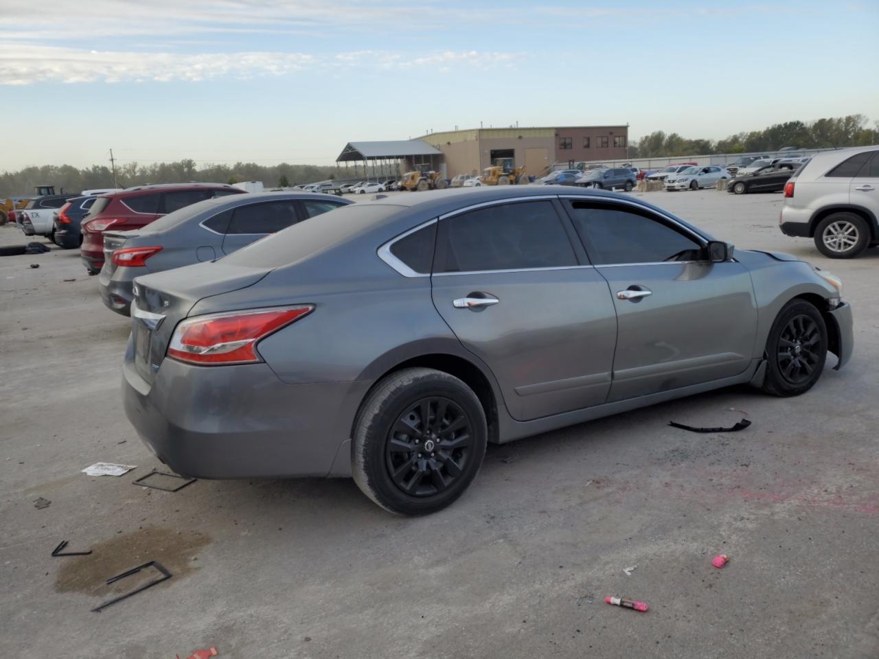 2014 Nissan Altima VIN 1N4AL3AP7EC900687 Copart auction photo, front end / side damage thumbnail 3
