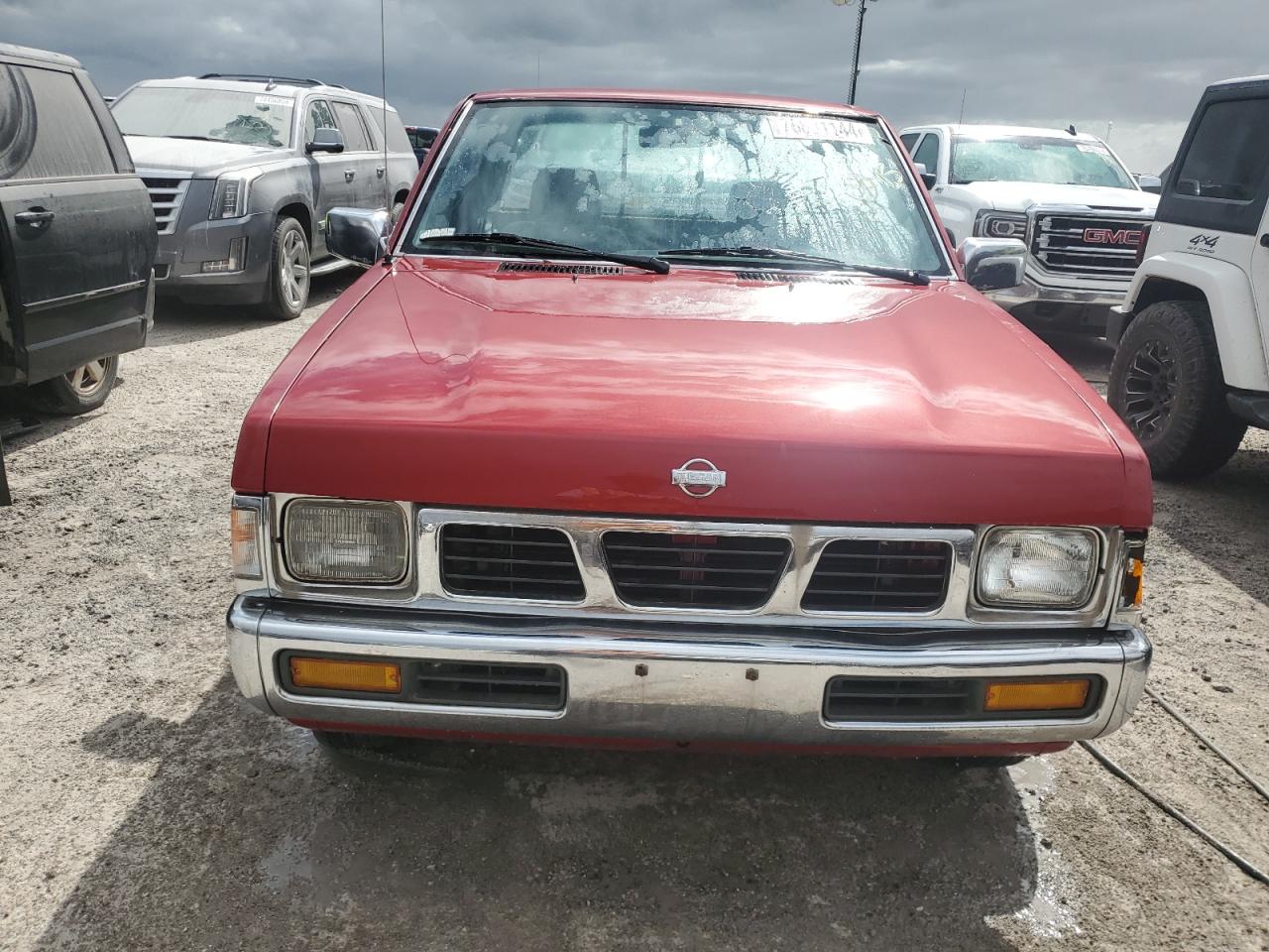 1995 Nissan Titan VIN 1N6SD16SXSC367613 Copart auction photo, water/flood damage thumbnail 5