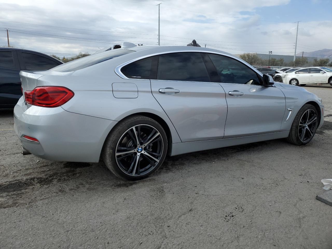 2019 BMW 4er VIN WBA4J7C52KBM74678 Copart auction photo, side damage thumbnail 3