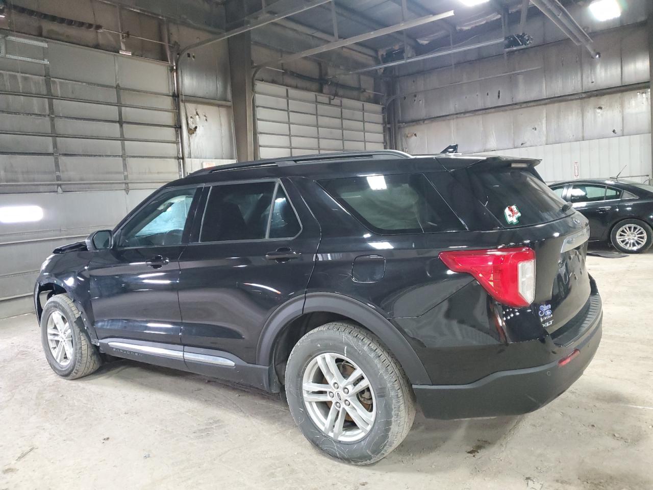 2020 Ford Explorer VIN 1FMSK8DH4LGD16719 Copart auction photo, front end damage thumbnail 2