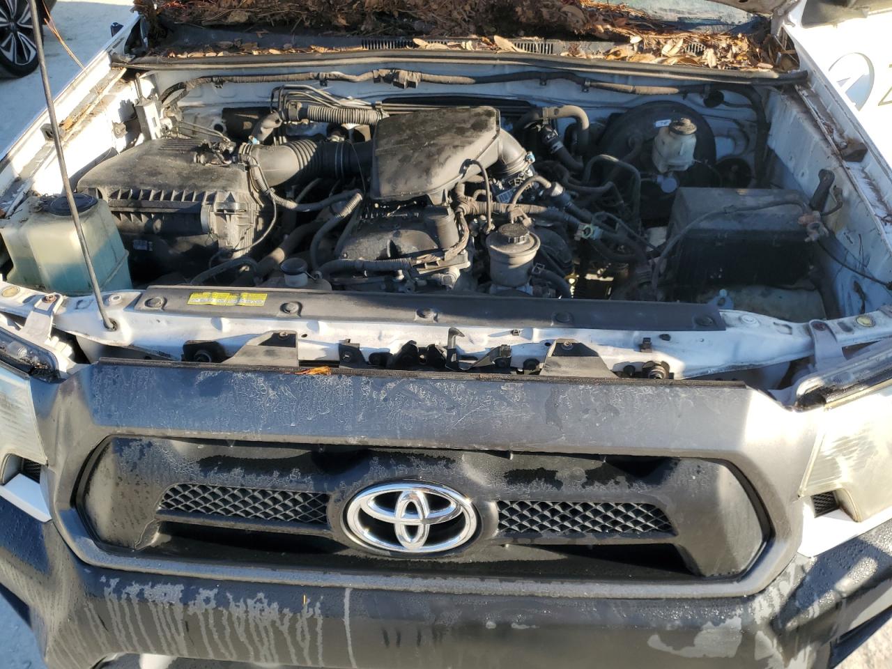2013 Toyota Tacoma VIN 5TFTX4CNXDX024262 Copart auction photo, mechanical / minor dent/scratches damage thumbnail 11