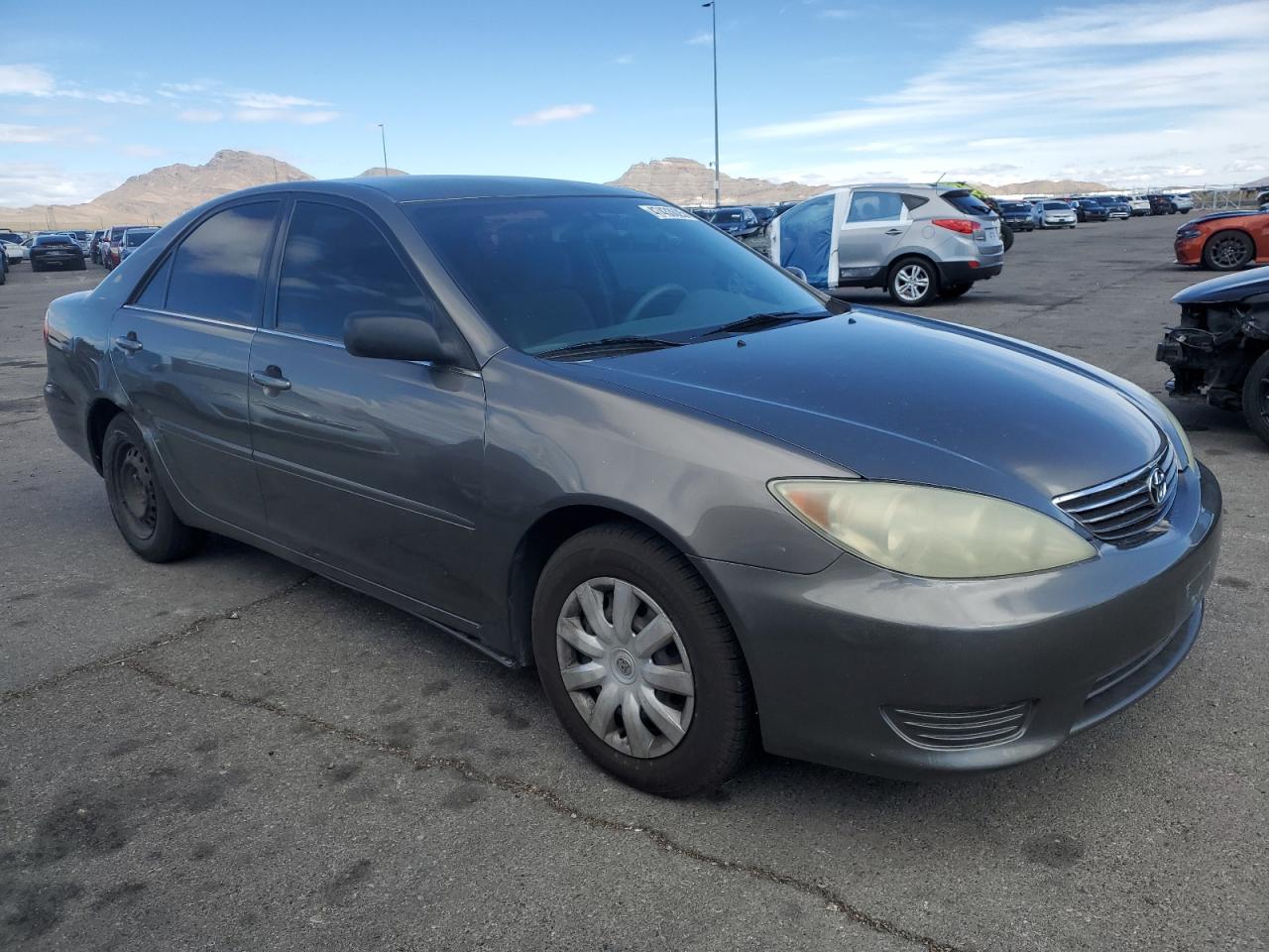 2005 Toyota Camry VIN 4T1BE32K25U989750 Copart auction photo, side damage thumbnail 4