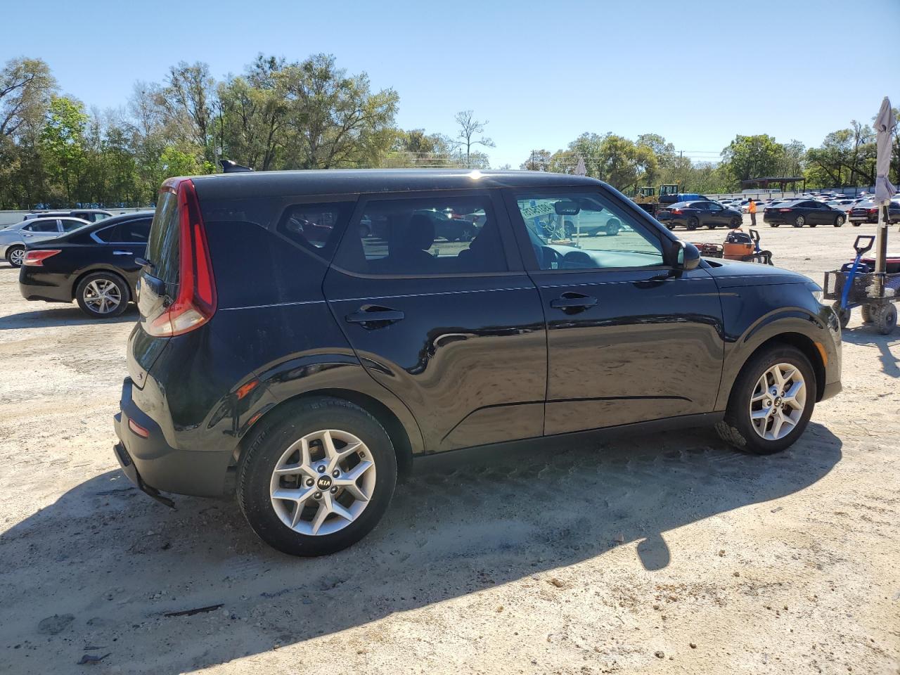 2021 KIA Soul VIN KNDJ23AU7M7144823 Copart auction photo, rear end damage thumbnail 3