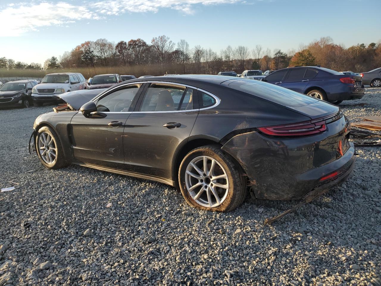 2018 Porsche Panamera VIN WP0AB2A71JL132657