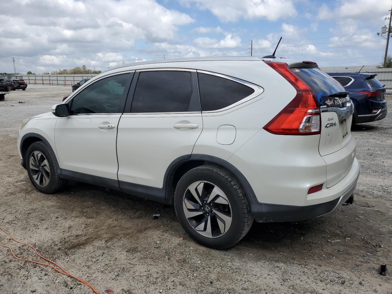 2016 Honda CR-V VIN 5J6RM3H97GL011211 Copart auction photo, front end damage thumbnail 2