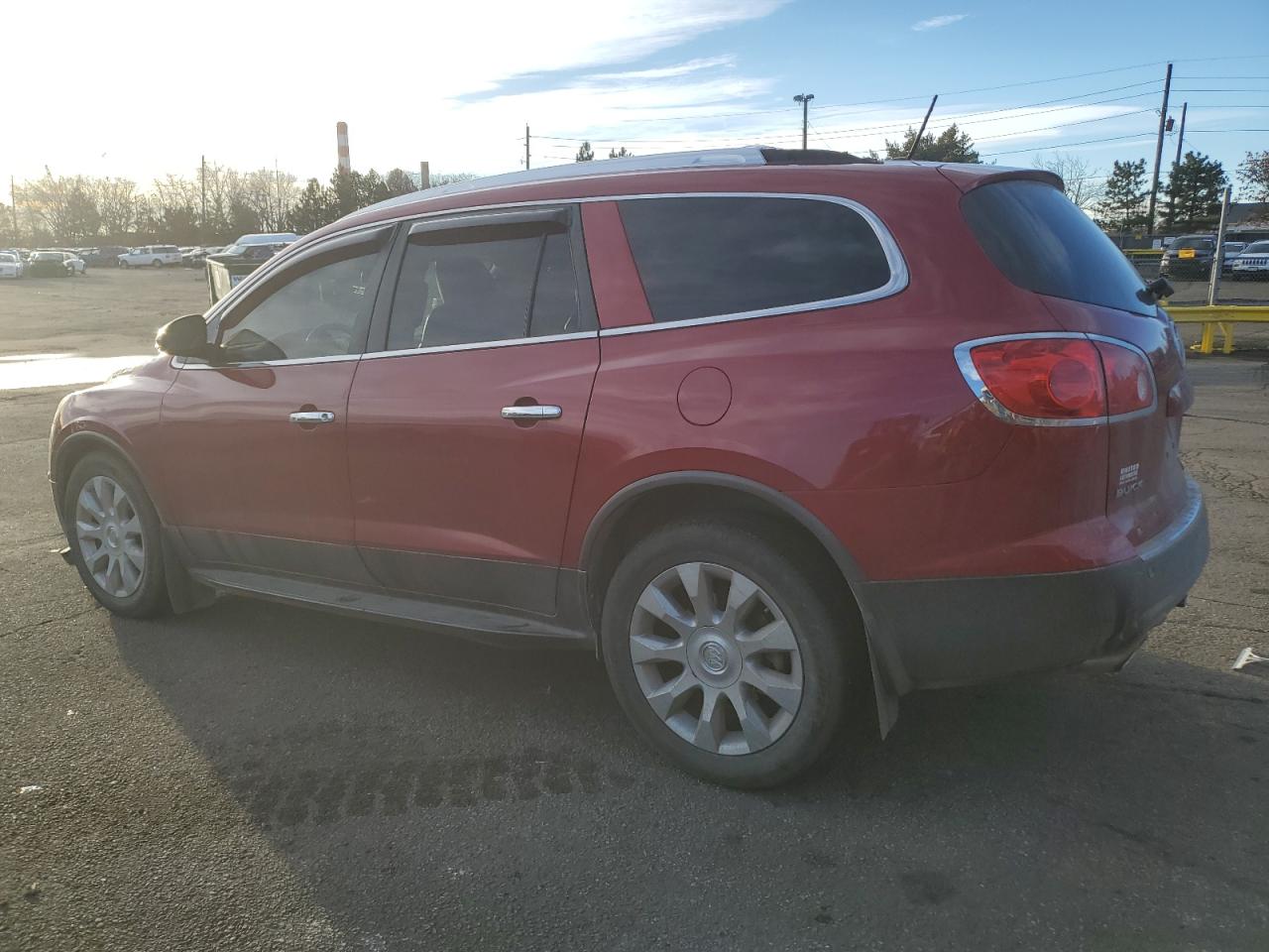 2012 Buick Enclave VIN 5GAKVDED4CJ258020 Copart auction photo, front end / side damage thumbnail 2