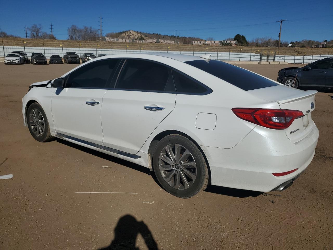 2015 Hyundai Sonata VIN 5NPE34AFXFH095752 Copart auction photo, front end damage thumbnail 2