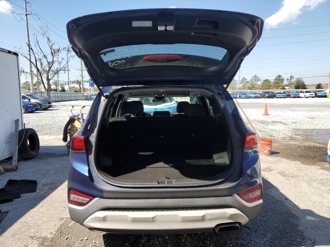 2019 Hyundai Santa Fe VIN 5NMS23AD6KH104064 Copart auction photo, side damage thumbnail 6