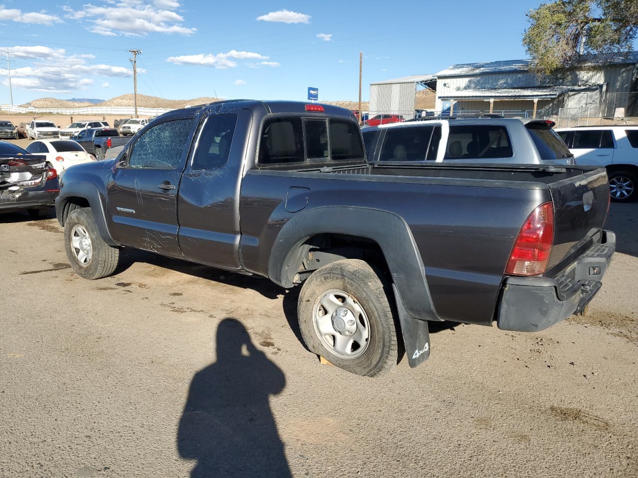 2014 Toyota Tacoma VIN 5TFUX4EN6EX029509 Copart auction photo, rollover damage thumbnail 2
