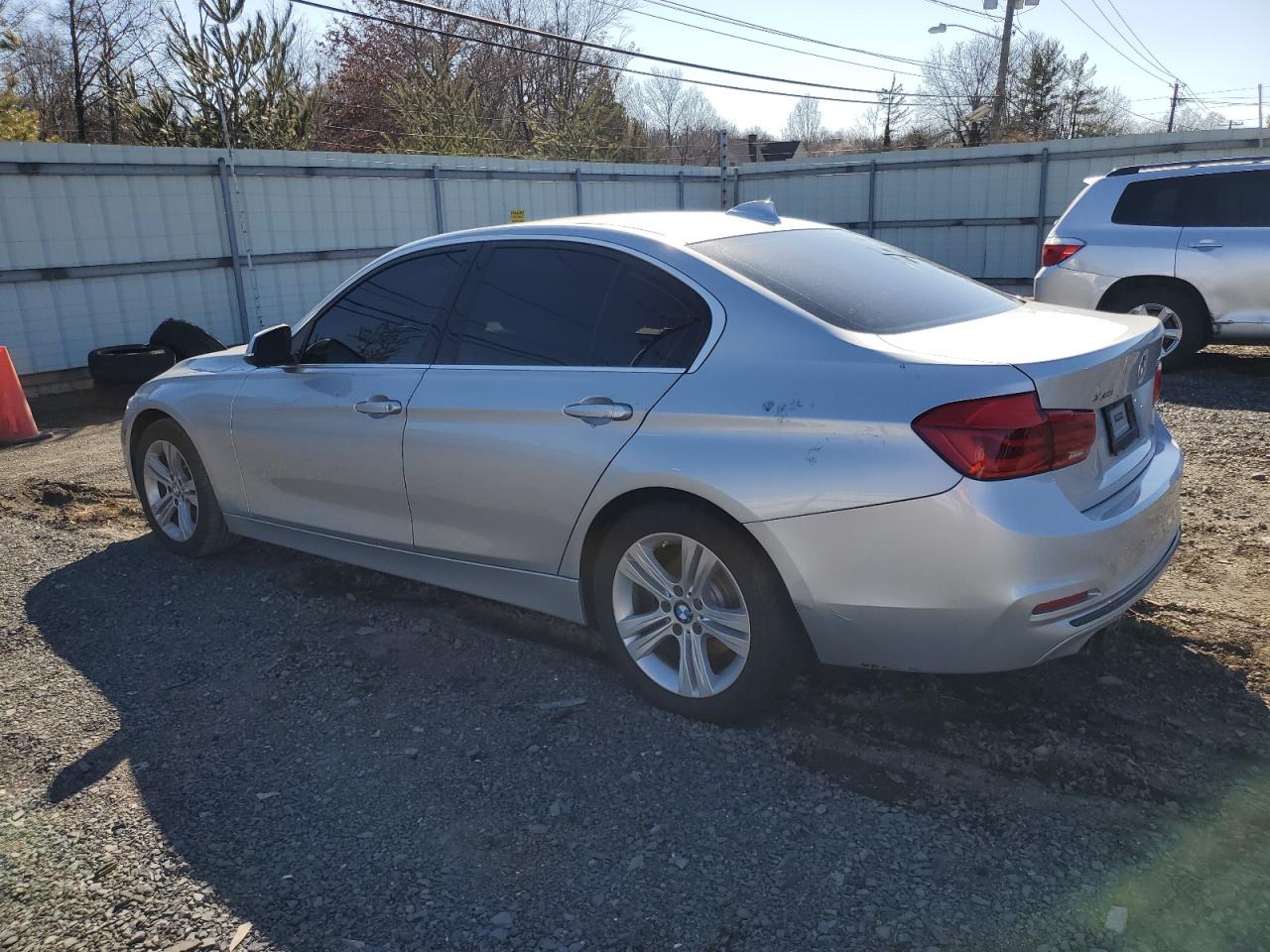 2018 BMW 3er VIN WBA8D9C51JA608623 Copart auction photo, water/flood damage thumbnail 2