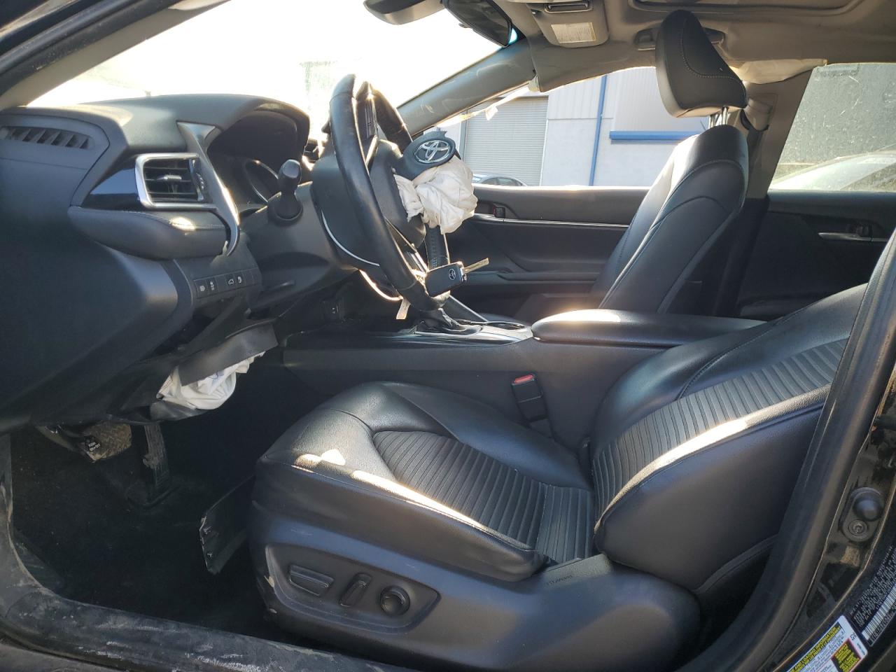 2018 Toyota Camry VIN 4T1B11HK7JU547094 Copart auction photo, front end / side damage thumbnail 7