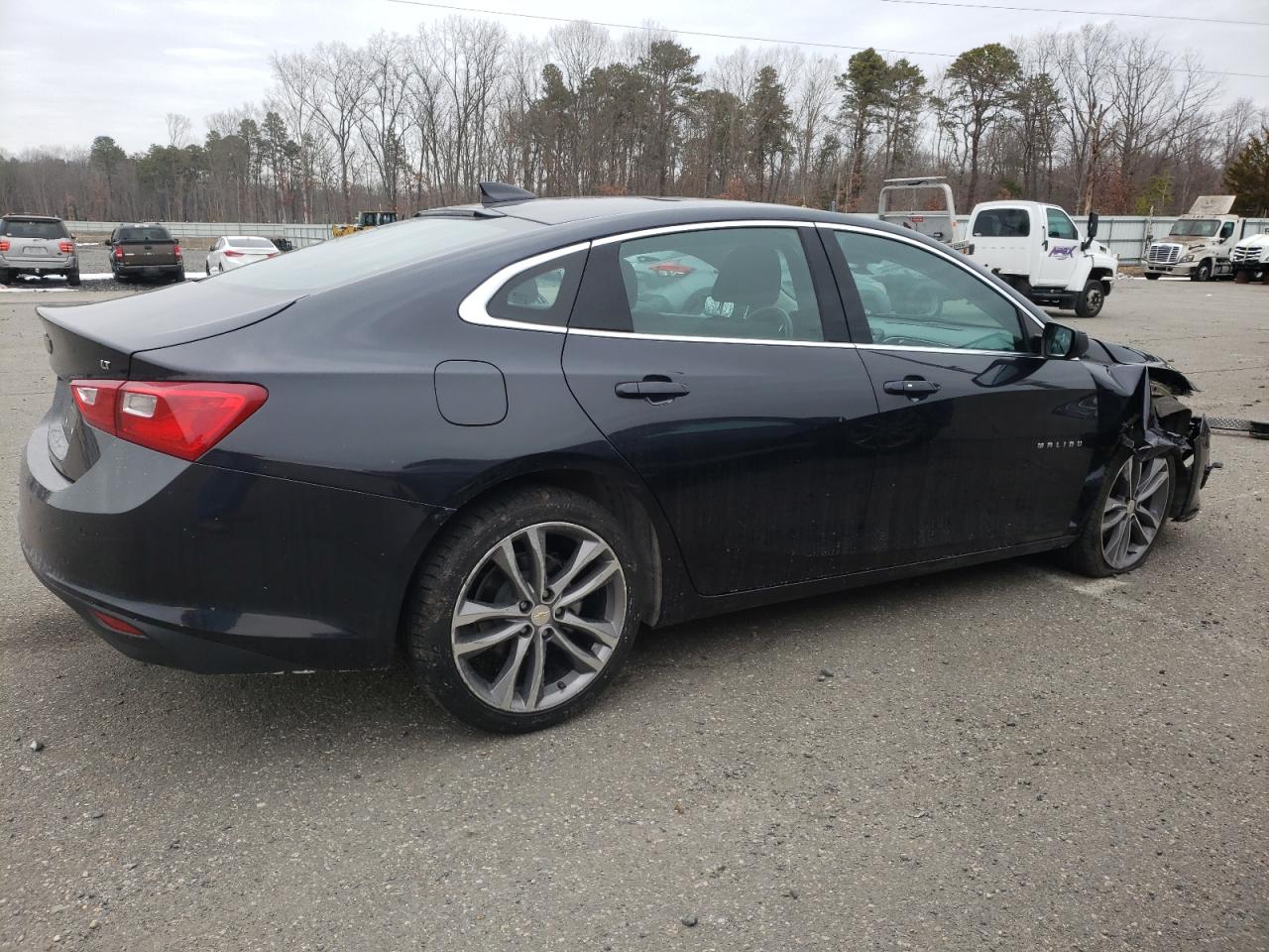 2023 Chevrolet Malibu VIN 1G1ZD5ST6PF205418 Copart auction photo, front end / minor dent/scratches damage thumbnail 3