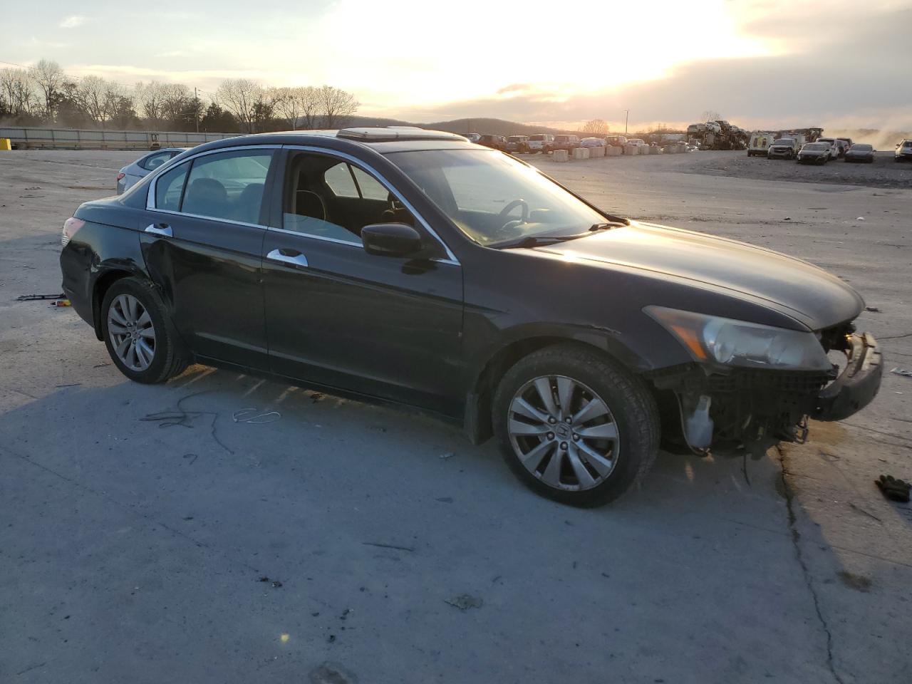 2012 Honda Accord VIN 1HGCP3F77CA003069 Copart auction photo, front end / minor dent/scratches damage thumbnail 4
