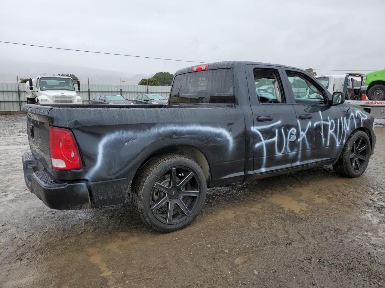 2017 RAM 1500 VIN 1C6RR6FT6HS744713 Copart auction photo, vandalism damage thumbnail 3