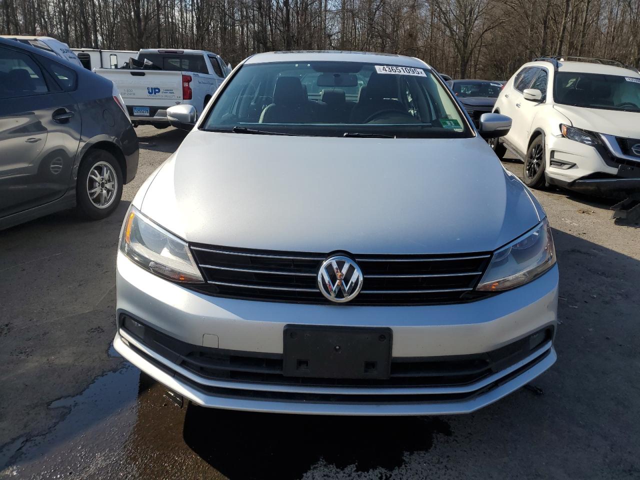 2015 Volkswagen Jetta VIN 3VWD17AJ5FM251811 Copart auction photo, undercarriage damage thumbnail 5
